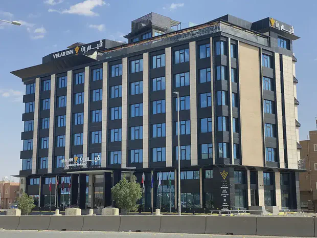 Velar Inn